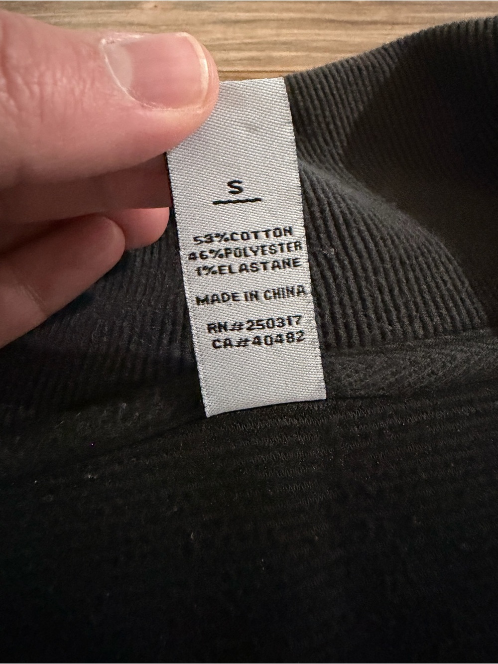 Varley Ribbed Half-Zip Pullover - Picture 5 of 7